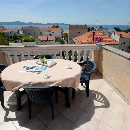 Ankica - 150 M From Beach * Zadar
